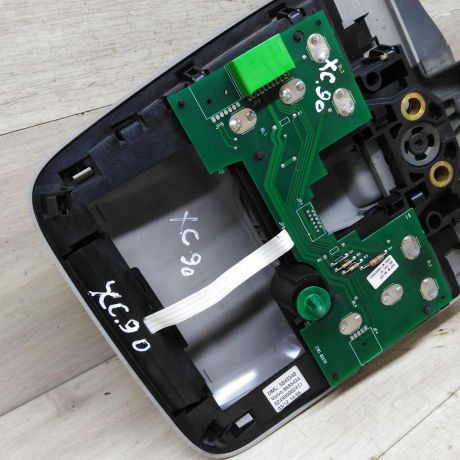 zerkalo-salona-volvo-xc90-art-74927-big-3