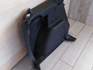 obsivka-bagaznika-zadniaia-levaia-skoda-yeti-i-art-76419