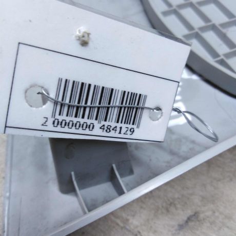 obsivka-stoiki-salona-sredniaia-pravaia-skoda-yeti-i-art-76437-big-4