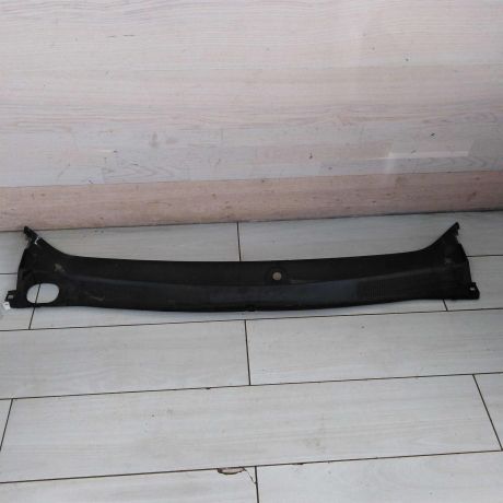 nakladka-dekorativnaia-zabo-dozdevik-vodootvodiashhii-shhitok-renault-sandero-stepway-ii-renault-logan-ii-renault-sandero-ii-art-77076-big-0