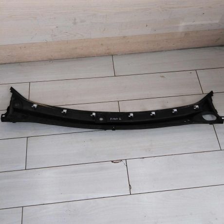 nakladka-dekorativnaia-zabo-dozdevik-vodootvodiashhii-shhitok-renault-sandero-stepway-ii-renault-logan-ii-renault-sandero-ii-art-77076-big-1