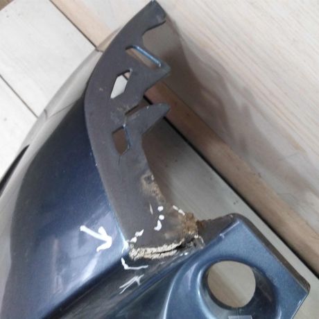 bamper-zadnii-citroen-c4-i-defekt-art-79264-big-5