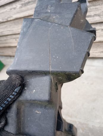 kronstein-perednego-bampera-renault-fluence-i-restailing-art-79822-big-6