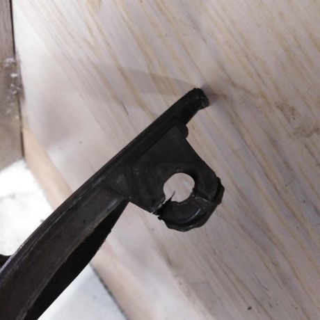 bamper-perednii-toyota-avensis-t25-art-81105-big-4