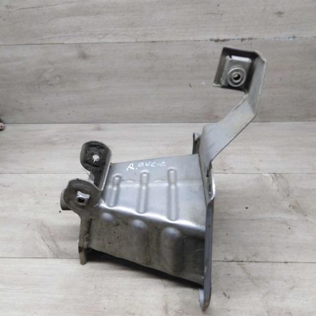 kronstein-pravyi-kreplenie-perednego-bampera-opel-vectra-c-art-81337-big-4