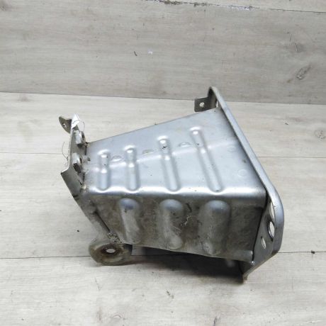 kronstein-levye-kreplenie-perednego-bampera-opel-vectra-c-art-81338-big-0