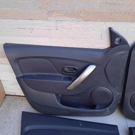 obsivka-dveri-komplekt-renault-logan-ii-art-82295-big-6