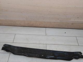 dekorativnaia-nakladka-zabo-dozdevik-vodootvodiashhii-shhitok-ford-focus-3-art-82411