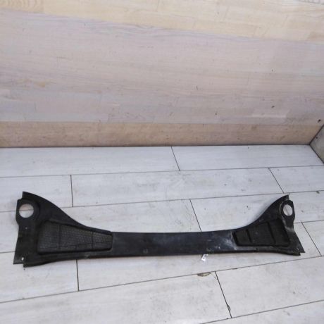 zabo-dozdevik-vodootvodiashhii-shhitok-ford-focus-3-art-82413-big-4