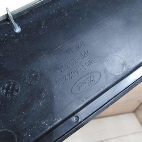 zabo-dozdevik-vodootvodiashhii-shhitok-ford-focus-3-art-82413-big-1