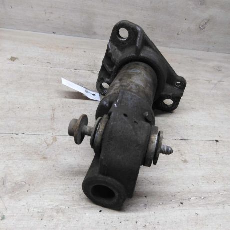 kronstein-pravyi-krepleniia-perednego-bampera-audi-a4-b6-art-82975-big-4