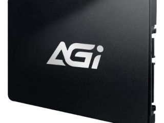 nakopitel-ssd-agi-ai238-2tb-sata-iii-25-rw-558502