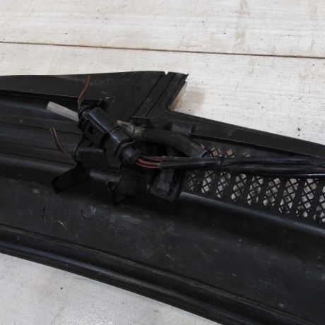 dekorativnaia-nakladka-zabo-dozdevik-vodootvodiashhii-shhitok-audi-a3-8l-art-83602-big-9