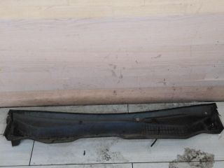 dekorativnaia-nakladka-zabo-dozdevik-vodootvodiashhii-shhitok-opel-astra-h-art-84128