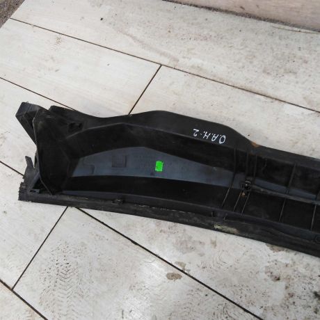 dekorativnaia-nakladka-zabo-dozdevik-vodootvodiashhii-shhitok-opel-astra-h-art-84128-big-2