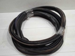 uplotnitelnaia-rezinka-kryski-bagaznika-kia-ceed-universal-art-84624