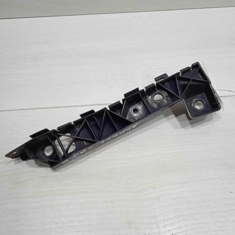 kronstein-perednego-bampera-pravyi-kia-ceed-art-84625-big-2