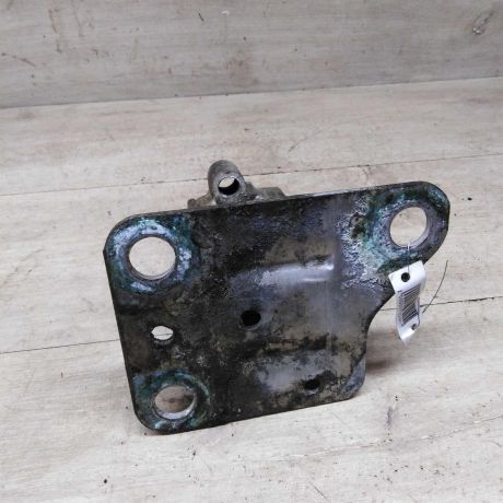 kronstein-usilitelia-perednego-bampera-pravyi-renault-megane-ii-art-85290-big-2