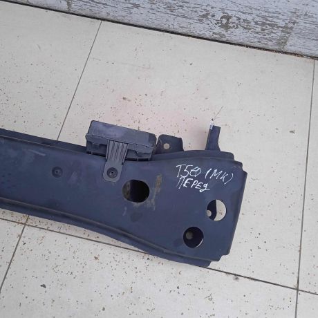 usilitel-perednego-bampera-volkswagen-transporter-t5-art-88937-big-3