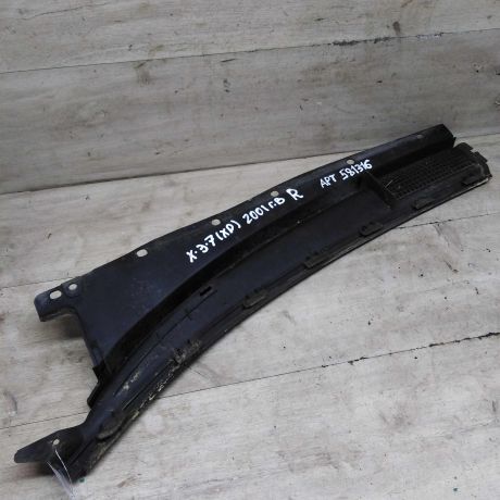 dekorativnaia-nakladka-pravaia-zabo-dozdevik-vodootvodiashhii-shhitok-hyundai-elantra-iii-art-89389-big-0