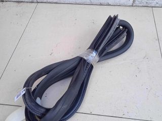 uplotnitel-dveri-skoda-yeti-i-dorestailing-art-89824