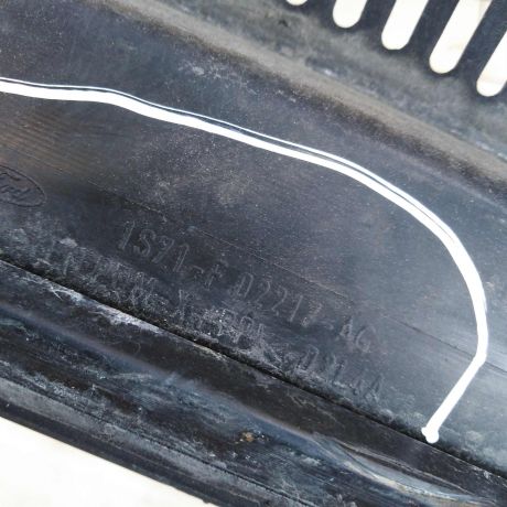 dekorativnaia-nakladka-zabo-levaia-dozdevik-vodootvodiashhii-shhitok-ford-mondeo-3-art-90173-big-4