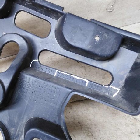 kronstein-pravyi-krepleniia-zadnego-bampera-sedan-renault-megane-ii-art-90334-big-2