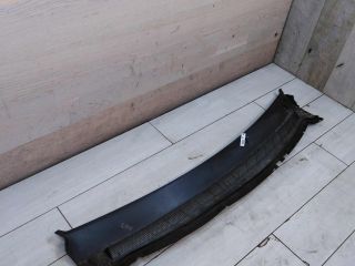 dekorativnaia-nakladka-zabo-dozdevik-vodootvodiashhii-shhitok-ford-focus-ii-art-90795