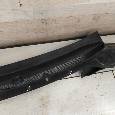 dekorativnaia-nakladka-zabo-dozdevik-vodootvodiashhii-shhitok-opel-astra-j-art-91333-big-2