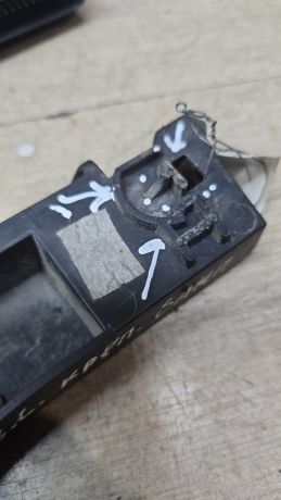 kronstein-krepleniia-bampera-zadnii-levyi-citroen-c4-i-art-91455-big-4