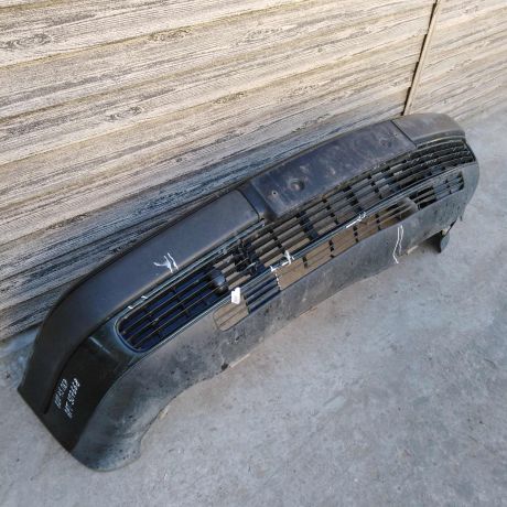 bamper-perednii-audi-100-c4-defekt-art-91535-big-4