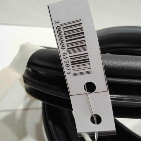 uplotnitel-dveri-perednii-levyi-hyundai-ix35-i-art-92972-big-1