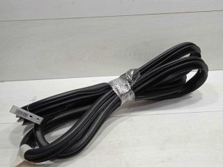 uplotnitel-dveri-zadnii-pravyi-hyundai-ix35-i-art-93107