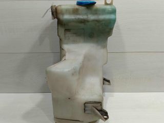 bacok-omyvatelia-lobovogo-stekla-audi-a6-c4-audi-100-c4-art-94891