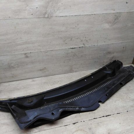 dekorativnaia-nakladka-zabo-dozdevik-vodootvodiashhii-shhitok-levaia-cast-ford-mondeo-3-art-95095-big-2