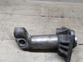 kronstein-krepleniia-perednego-bampera-pravyi-audi-a4-b6-art-95114