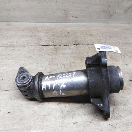 kronstein-krepleniia-perednego-bampera-levyi-audi-a4-b6-art-95118-big-0