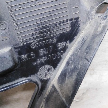 kronstein-krepleniia-zadnego-bampera-pravyi-sedan-volkswagen-passat-b6-art-95123-big-2