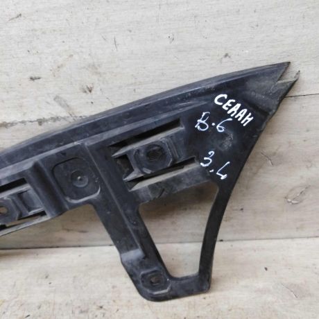 kronstein-krepleniia-zadnego-bampera-levyi-sedan-volkswagen-passat-b6-art-95625-big-1