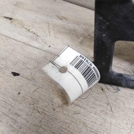 kronstein-krepleniia-zadnego-bampera-levyi-sedan-volkswagen-passat-b6-art-95625-big-3