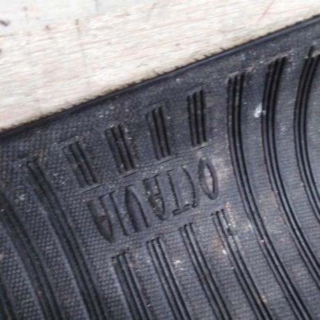 kover-bagaznika-skoda-octavia-a5-restailing-art-96233-big-1