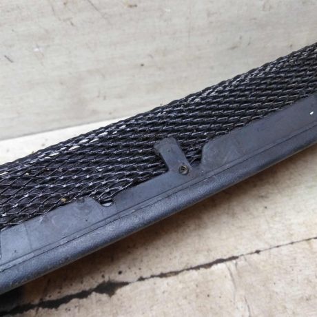 resetka-bampera-volkswagen-polo-5-defekt-art-96416-big-6