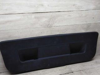 obsivka-kryski-bagaznika-volkswagen-polo-sedan-art-96562