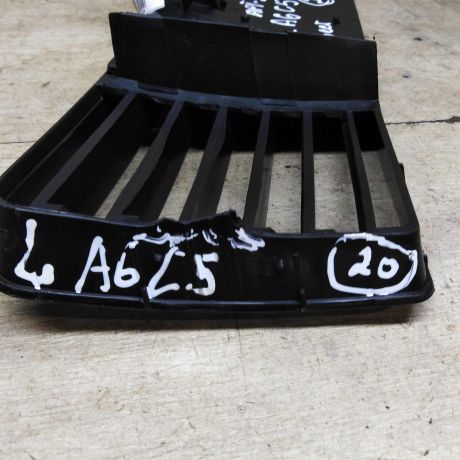 resetka-bampera-levaia-audi-a6-c5-art-97130-big-8