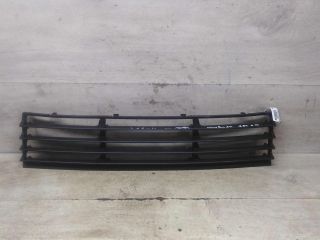 resetka-v-bamper-sredniaia-volkswagen-passat-b5-gp-art-97171