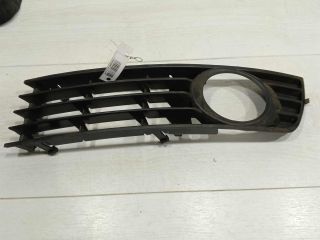 resetka-bampera-levaia-audi-a4-b6-art-97276
