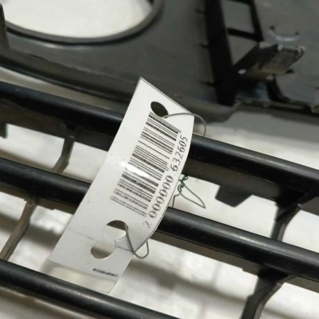 resetka-bampera-levaia-audi-a6-c5-rest-art-97277-big-2