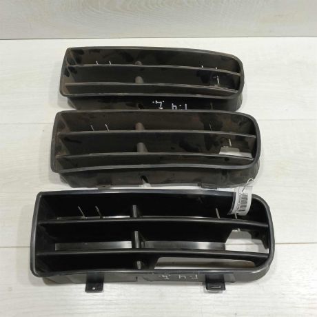 resetka-bampera-levaia-volkswagen-golf-4-volkswagen-bora-art-97424-big-0