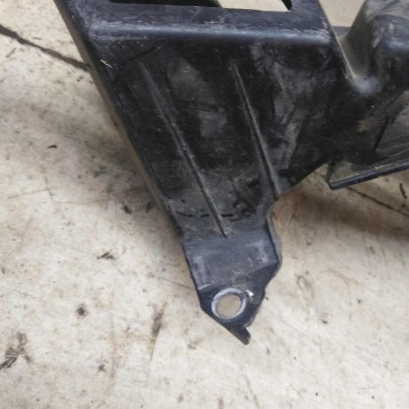 kronstein-krepleniia-zadnego-bampera-levoe-xetcbek-renault-megane-ii-art-97608-big-5