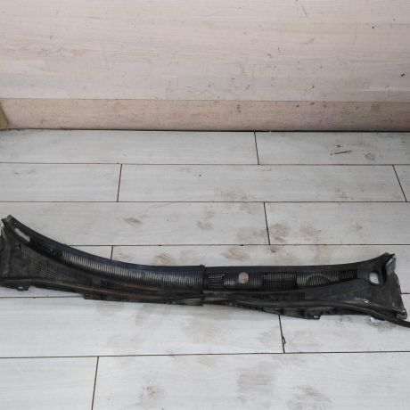 dekorativnaia-nakladka-zabo-dozdevik-vodootvodiashhii-shhitok-mazda-6-gg-art-98930-big-0